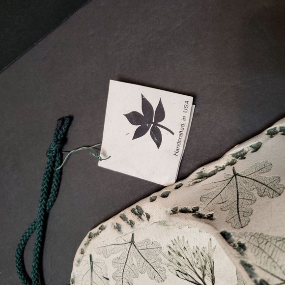 Freeman Ceramics Wall Vase, Hand Crafted Leaf Imprinted USA, Ellen Freeman NEW - Picture 7 of 11